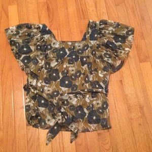 H&M short sleeve blouse with tie belt